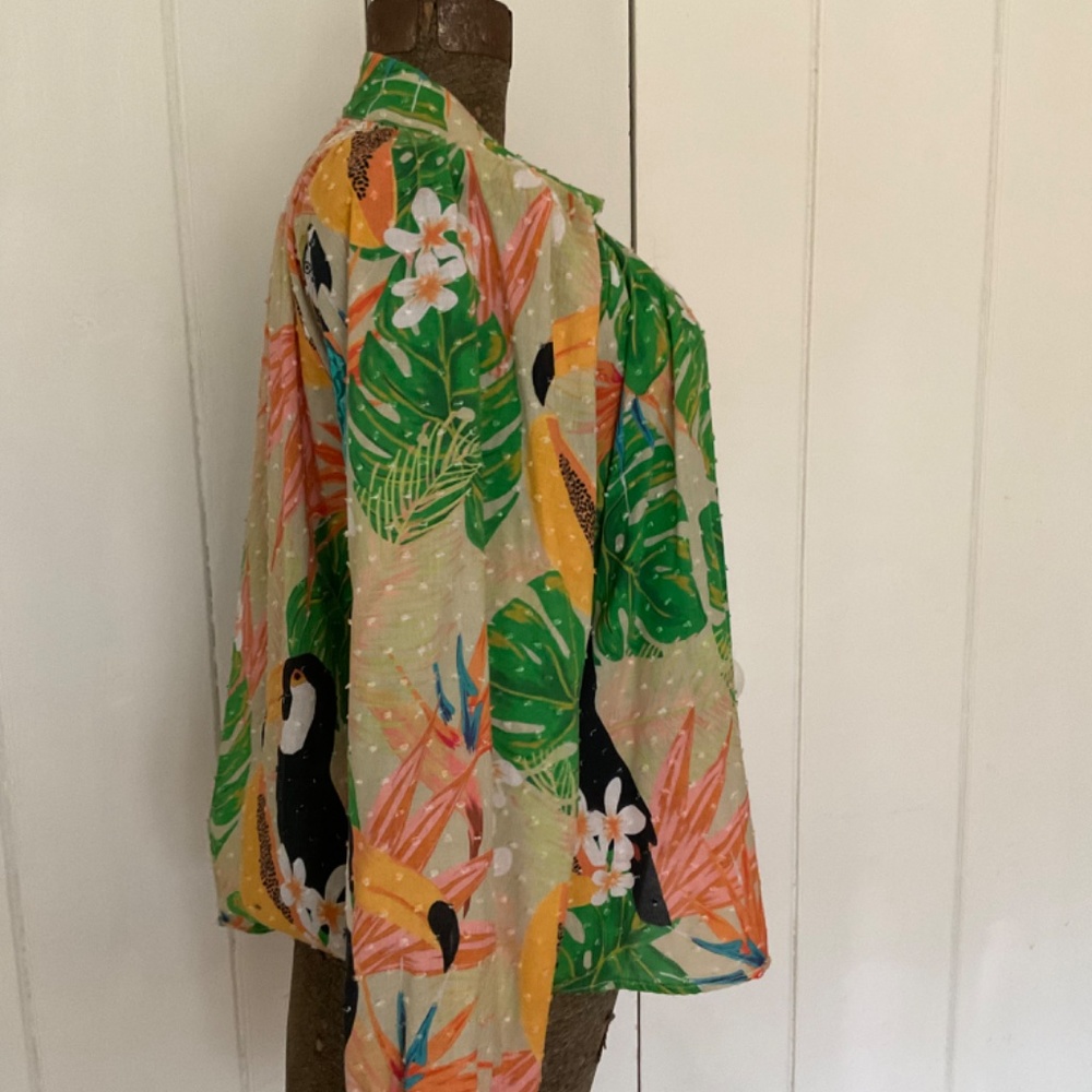 FARM Rio Multicolor Floral Blouse - Picture 10 of 12